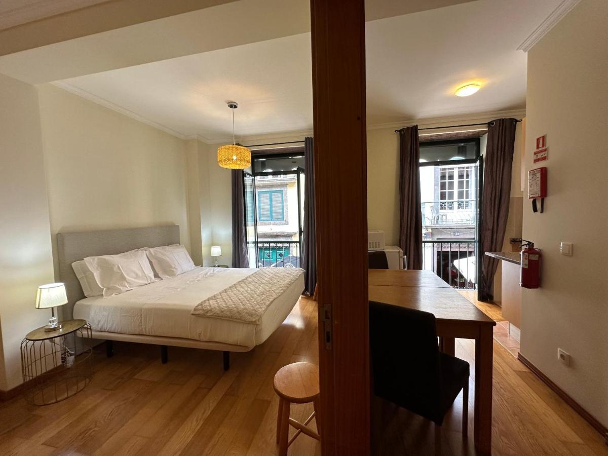 Apartamentos Da Carreira Фуншал Екстериор снимка