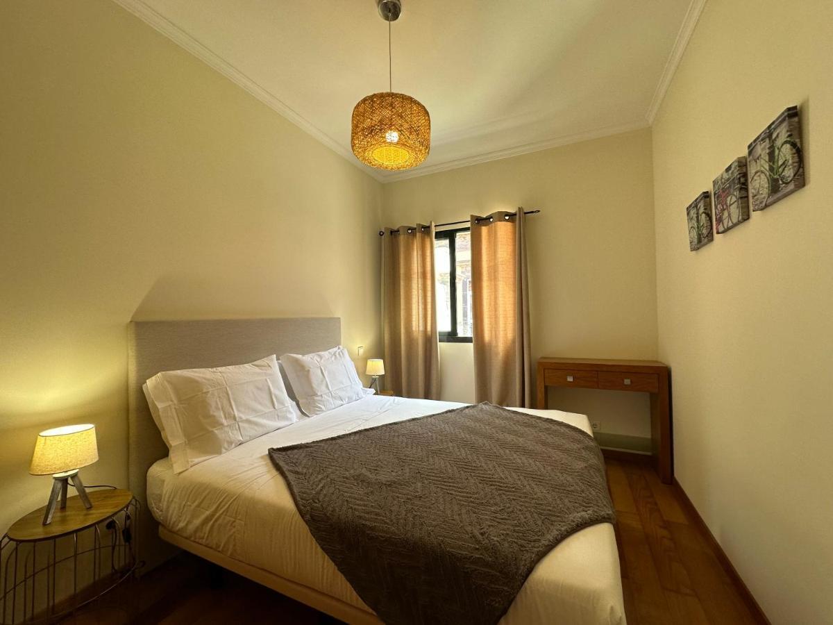 Apartamentos Da Carreira Фуншал Екстериор снимка