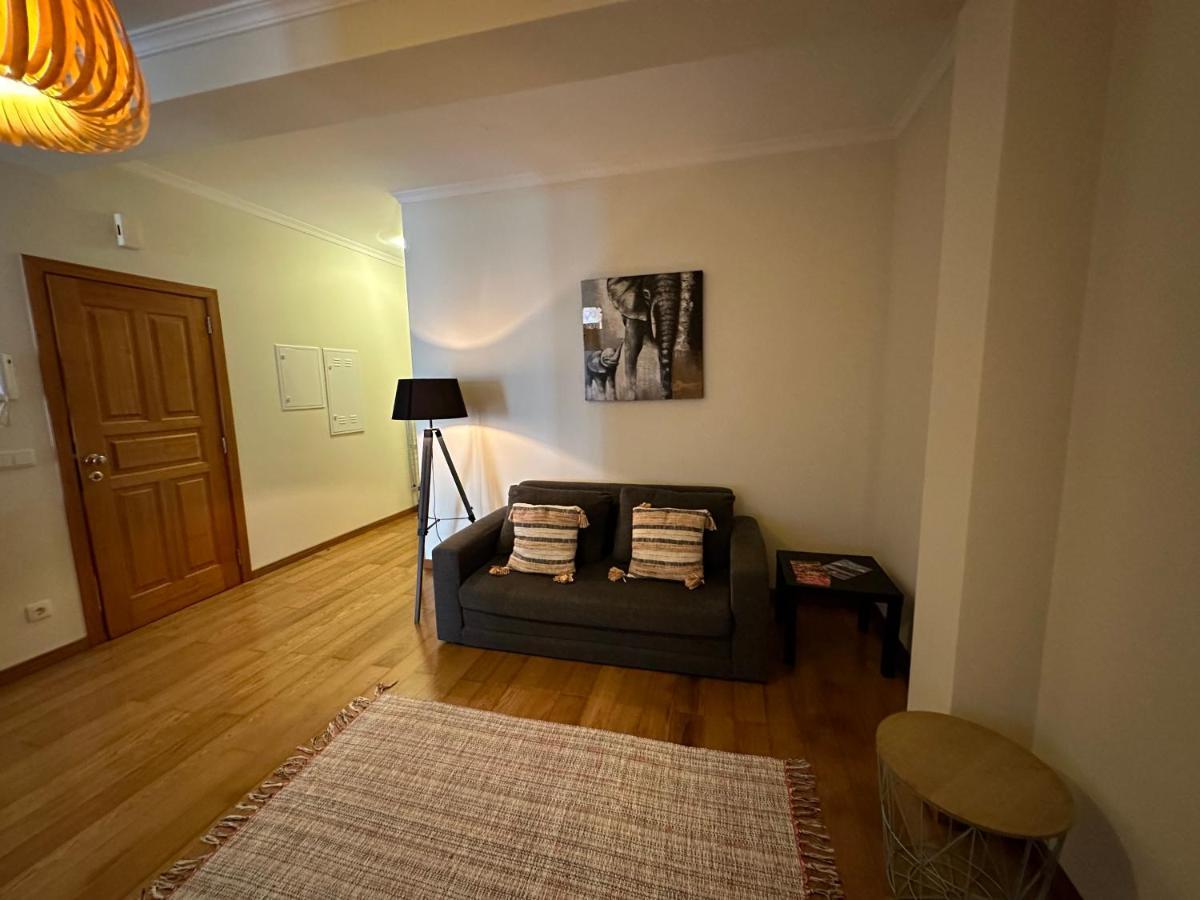 Apartamentos Da Carreira Фуншал Екстериор снимка